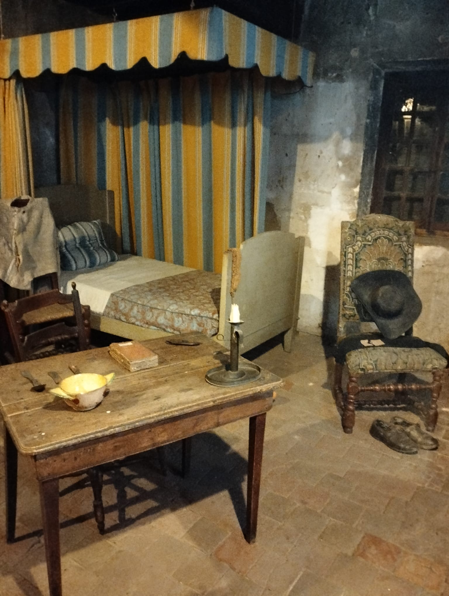 Abbaye-veniere-Ars-07-25 (10)