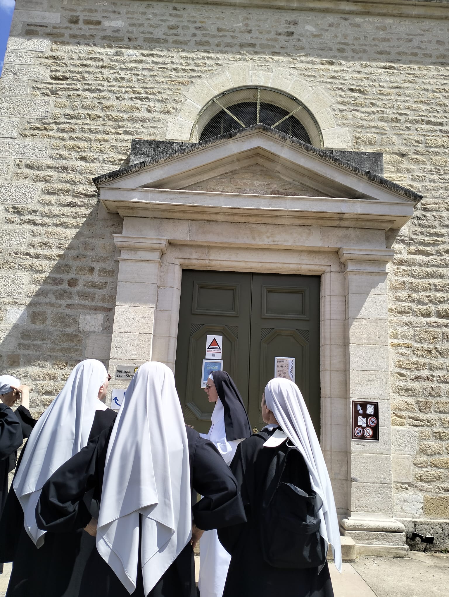 Abbaye-veniere-Ars-07-25 (2)