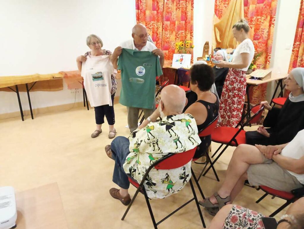 Marie-Rose et Jean-François-Tee-shirt offert à chacun:15 ans+15ans=30 ans